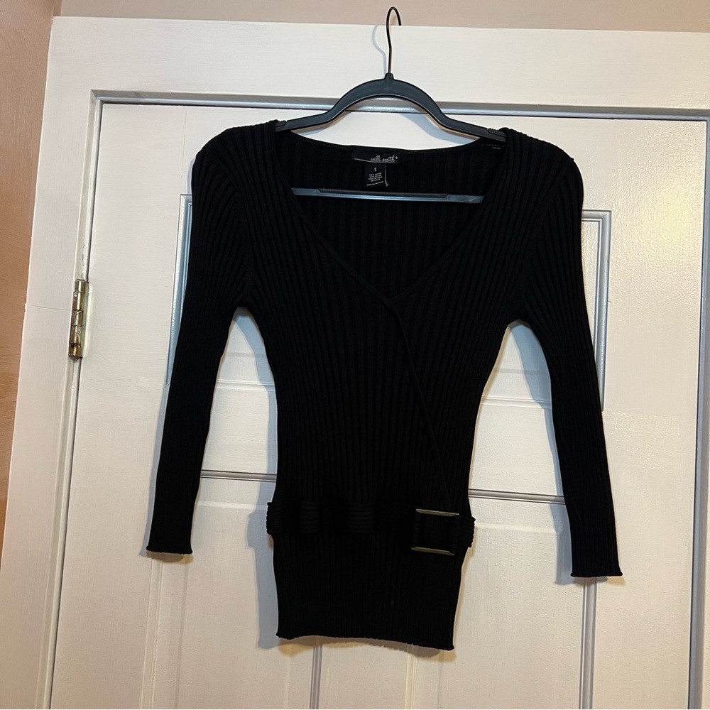 #75 WILLI SMITH SLENDER BUCKLE DETAIL RIBBED SWEATER $80